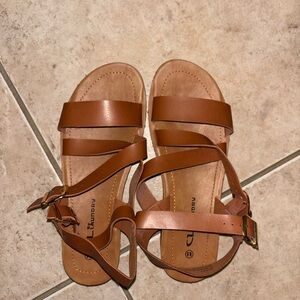 CL by Laundry Women's Brown Strappy Sandals